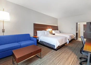 Holiday Inn Express & Suites Tulsa Northeast - Owasso by IHG hotel thumbnail 5