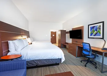 Holiday Inn Express & Suites Tulsa Northeast - Owasso by IHG hotel thumbnail 7