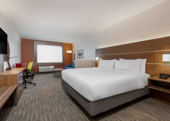 Holiday Inn Express & Suites Colorado Springs South I-25 by IHG hotel thumbnail 6