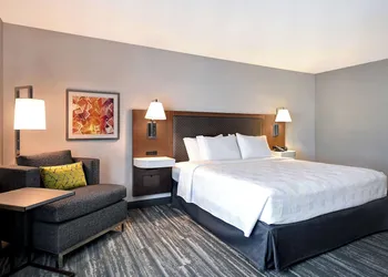 Hampton Inn & Suites Las Vegas Convention Center - No Resort Fee hotel thumbnail 5