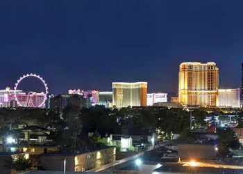 Hampton Inn & Suites Las Vegas Convention Center - No Resort Fee hotel thumbnail 7