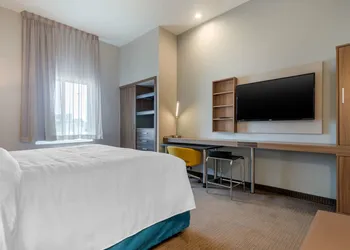 MainStay Suites Bricktown - near Medical Center hotel thumbnail 8