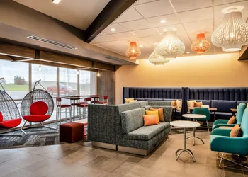 Tru by Hilton Rock Hill hotel thumbnail 4