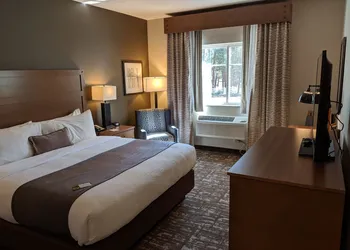 GrandStay Hotel & Suites hotel thumbnail 4