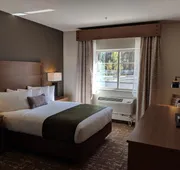 GrandStay Hotel & Suites hotel detail image 5