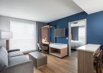 SpringHill Suites by Marriott Madison hotel thumbnail 3
