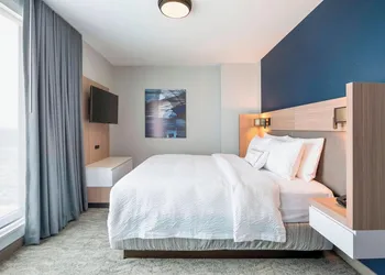 SpringHill Suites by Marriott Madison hotel thumbnail 6