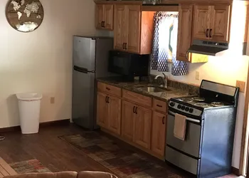 Bullwinkles Rustic Lodge hotel thumbnail 8