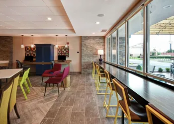 Home2 Suites by Hilton Georgetown hotel thumbnail 4