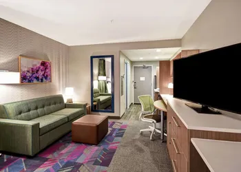 Home2 Suites by Hilton Georgetown hotel thumbnail 8
