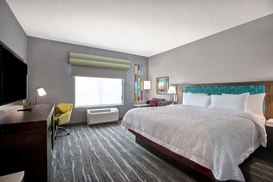 Hampton Inn & Suites Deptford hotel detail image 6