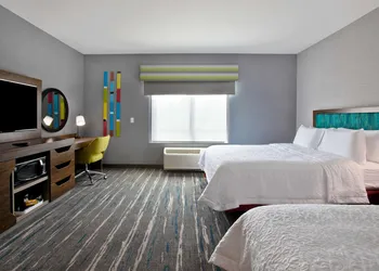 Hampton Inn & Suites Deptford hotel thumbnail 8