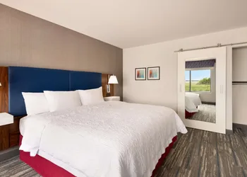 Hampton Inn & Suites Norman Conference Center Area hotel thumbnail 7