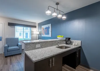 Stay APT Suites Alexandria-Fort Belvoir hotel thumbnail 5