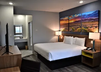 Days Inn & Suites by Wyndham Downtown/University of Houston hotel thumbnail 8