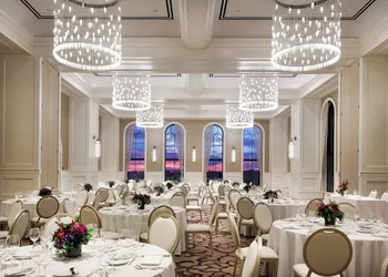Hotel Vin, Grapevine, Autograph Collection hotel thumbnail 5