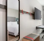 avid hotel Boston Logan Airport - Revere by IHG hotel detail image 4