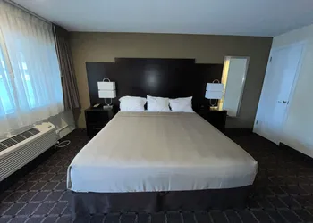 Oregon Trail Inn and Suites hotel thumbnail 6
