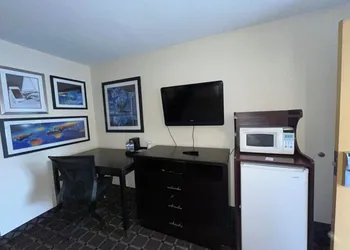 Oregon Trail Inn and Suites hotel thumbnail 7