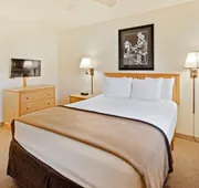 Black Hills Luxury Suites hotel detail image 4