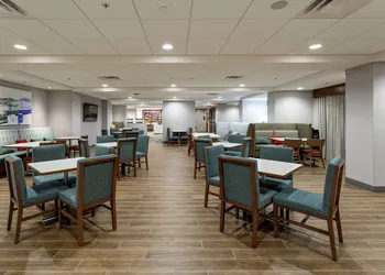 Hampton Inn Madison hotel thumbnail 5