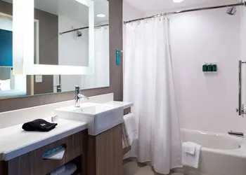SpringHill Suites by Marriott Springfield Southwest hotel thumbnail 8