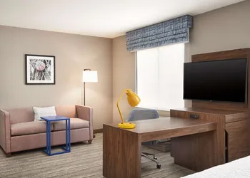 Hampton Inn Clewiston hotel thumbnail 8