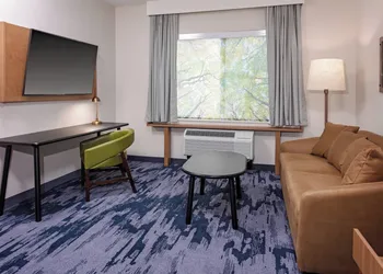 Fairfield Inn & Suites by Marriott Queensbury Glens Falls/Lake George Area hotel thumbnail 6