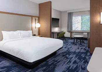 Fairfield Inn & Suites by Marriott Queensbury Glens Falls/Lake George Area hotel thumbnail 7