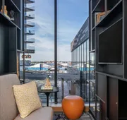 Hyatt Place Boston/Seaport District hotel detail image 4