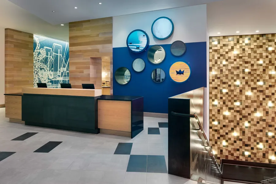 Hyatt Place Boston/Seaport District hotel detail image 6