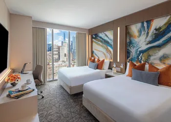 Courtyard by Marriott New York Manhattan/Midtown West hotel thumbnail 6