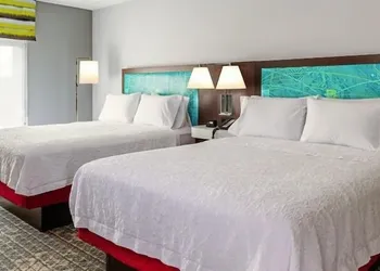 Hampton Inn & Suites Watsonville hotel thumbnail 3