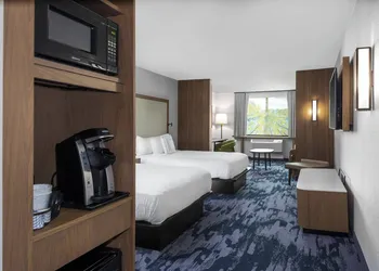 Fairfield Inn & Suites by Marriott Indianapolis Greenfield hotel thumbnail 4