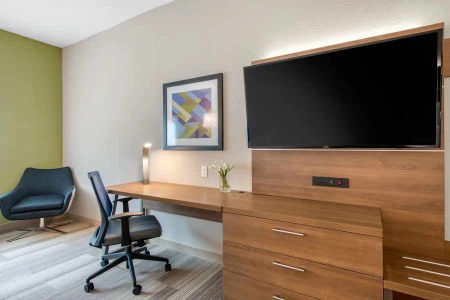 Holiday Inn Express & Suites Wildwood The Villages by IHG hotel detail image 6