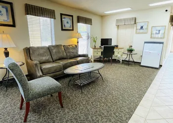 America's Best Value Inn Sandpoint hotel thumbnail 2