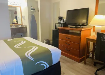 America's Best Value Inn Sandpoint hotel thumbnail 6