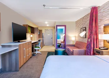 Home2 Suites by Hilton Battle Creek hotel thumbnail 5