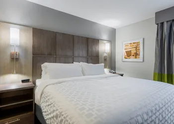 Candlewood Suites Cookeville by IHG hotel thumbnail 8