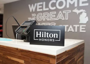 Hampton Inn & Suites Dundee hotel thumbnail 6