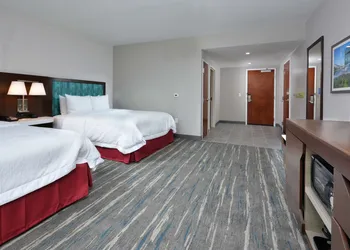 Hampton Inn & Suites by HIlton Charlotte North I 485 hotel thumbnail 4