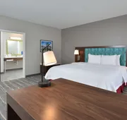 Hampton Inn & Suites by HIlton Charlotte North I 485 hotel detail image 7