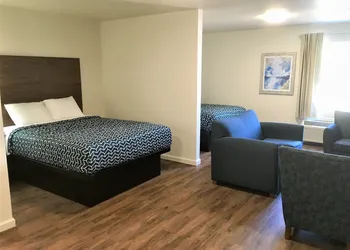 Stay Plus Extended Stay Suites hotel thumbnail 8