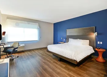 Tru by Hilton Huber Heights hotel thumbnail 7