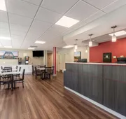 Econo Lodge Dayton North hotel detail image 3