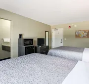 Econo Lodge Dayton North hotel detail image 7