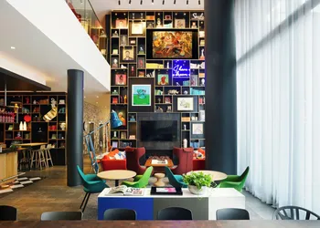 citizenM Washington DC Capitol hotel thumbnail 3