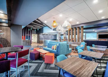 Tru By Hilton Greenville hotel thumbnail 4