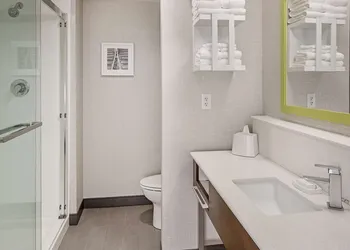Hampton Inn Hastings hotel thumbnail 8