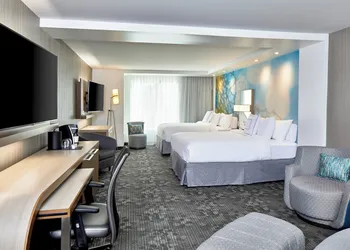 Courtyard by Marriott Baltimore Downtown/McHenry Row hotel thumbnail 6